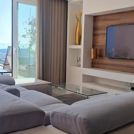 Private Terrace-Sea Views Amd Valley Views-Sleep 6 By Quicktrips Mellieha Exterior photo